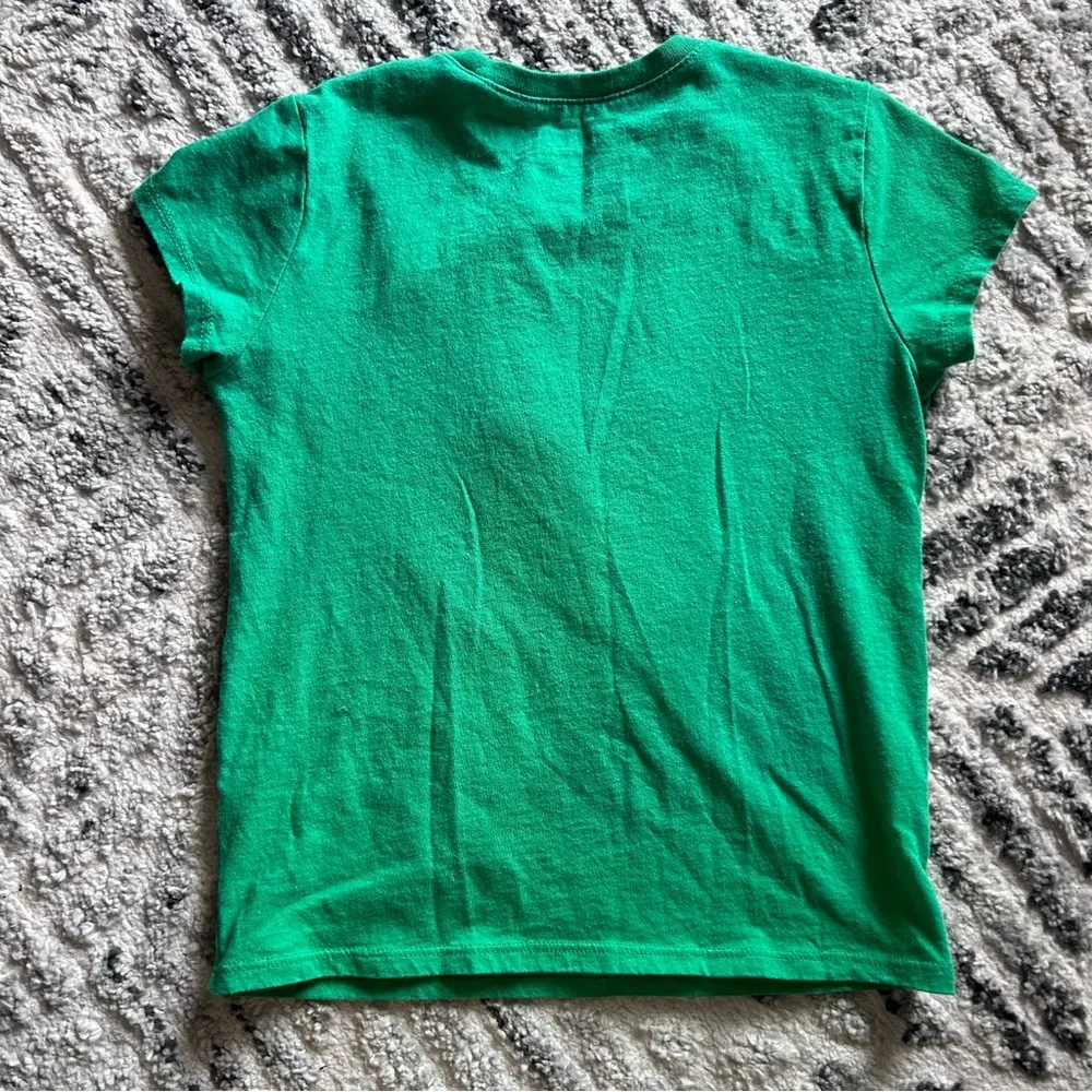 Girls Saint Patrick’s Day Shirt‎ Size 5/6 Green Shamrock Gold Shimmery Glitter